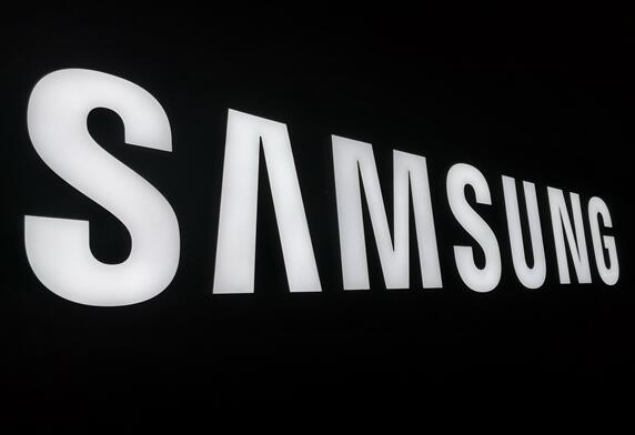 三星Galaxy&nbsp;S21首張官方渲染圖曝光：直屏居中打孔