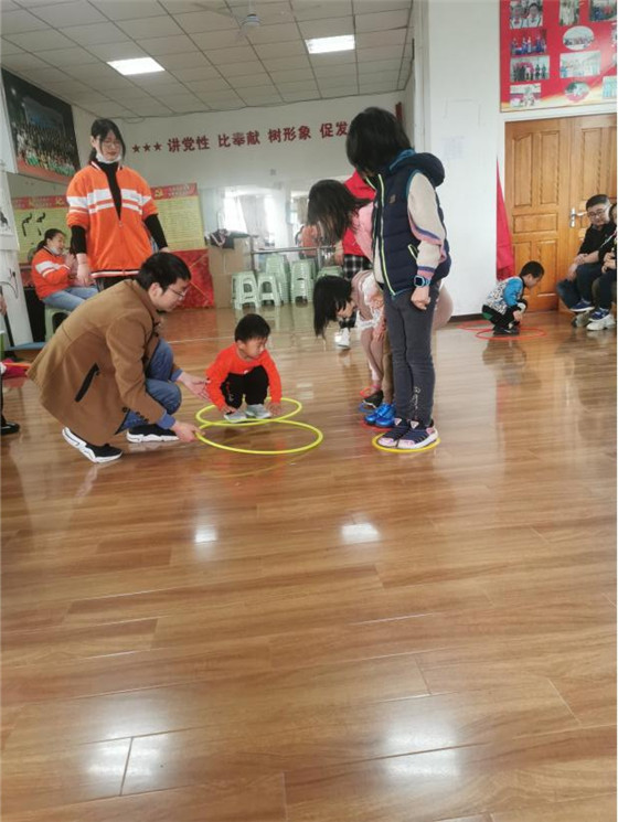 牛首社區(qū)：快樂(lè)春天 快樂(lè)運(yùn)動(dòng)