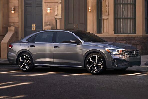 大眾、豐田紛紛暫定部分工廠生產(chǎn)：全是缺芯惹的禍