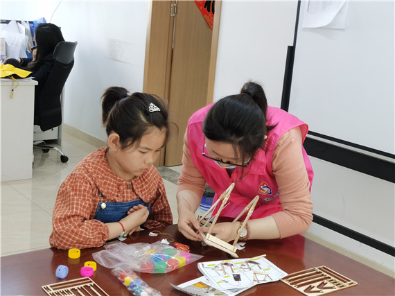 攝山村：學(xué)黨史 見(jiàn)行動(dòng)“童心向黨 趣玩科學(xué)“青少年科普活動(dòng)