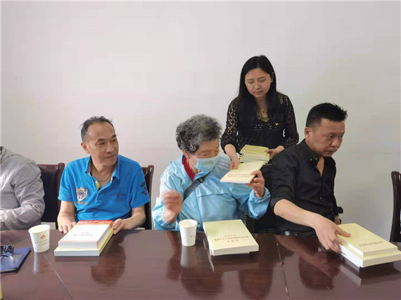 燕子磯社區(qū):學(xué)黨史 憶初心 主題黨課促深學(xué)