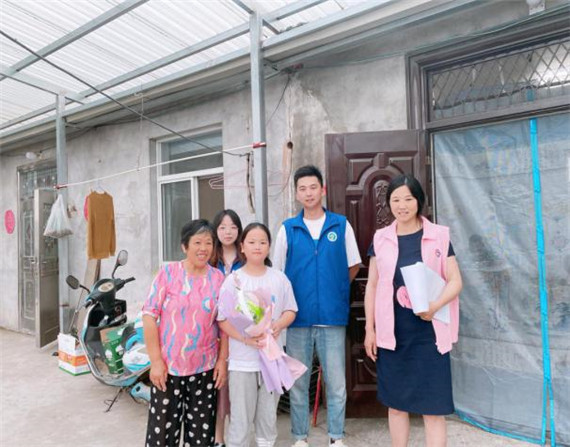 尚橋社區(qū)：家家參與“三全教育”推門(mén)可見(jiàn)“網(wǎng)格關(guān)懷”