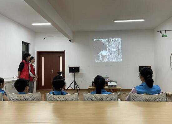 徐慕村:尋訪紅色故事 傳承紅色基因