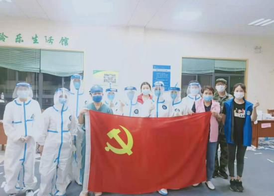 秣陵街道長山社區(qū)：團(tuán)結(jié)一心，奮戰(zhàn)疫情