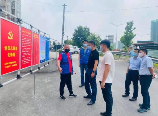 【英雄就在身邊】沒事沒事，我還能再走兩步！