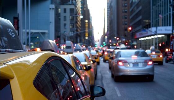 五部門(mén)約談11家網(wǎng)約車(chē)公司:部分存在非法營(yíng)運(yùn)情況