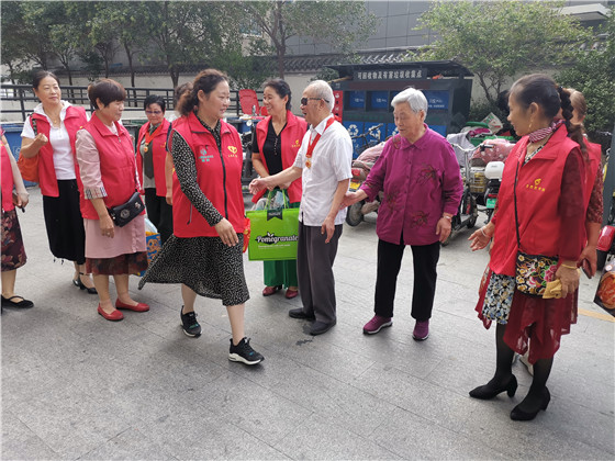 李彥清：“活著的王杰，當(dāng)代的保爾”