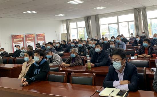 把握精髓  豐富內涵  青山社區(qū)專題宣講鼓干勁