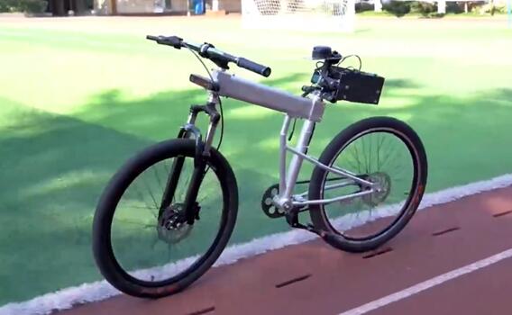 高三學(xué)生造出無(wú)人駕駛自行車(chē)：自動(dòng)輔助駕駛等級(jí)堪比特斯拉