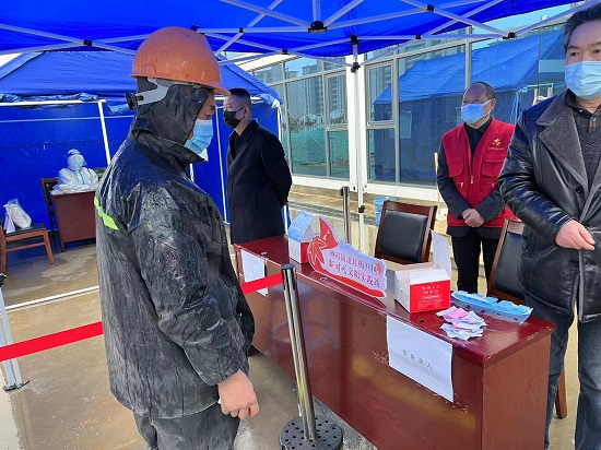 紅梅社區(qū)：筑牢全員核酸檢測(cè)“紅色堡壘”