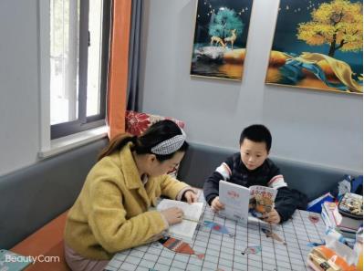 青源社區(qū)：居家齊抗疫，多彩生活共創(chuàng)造